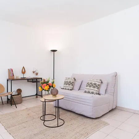 Le Calmette By Apirent #central #lumineux #calme #wifi * Cannes