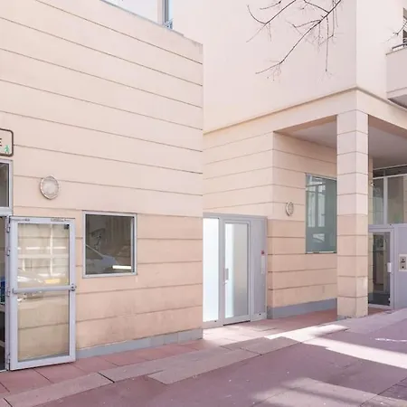 Le Calmette By Apirent #central #lumineux #calme #wifi Apartment