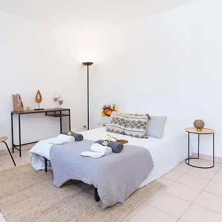 Apartment Le Calmette By Apirent #central #lumineux #calme #wifi Cannes