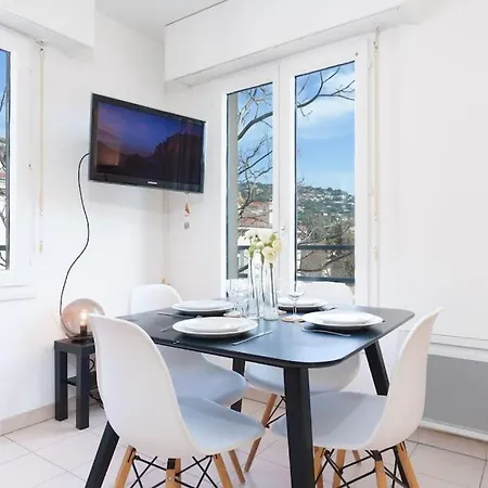 Le Calmette By Apirent #central #lumineux #calme #wifi Appartement